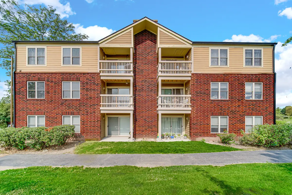 213 Glengarry Drive #211, Bloomingdale, IL 60108 - #1