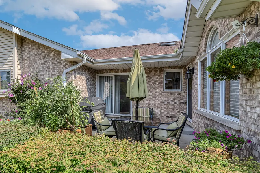 16109 Lake Villa Avenue, Tinley Park, IL 60477 - #3