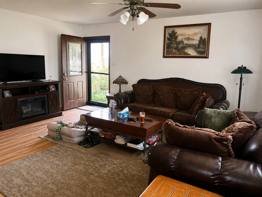13514 Short Drive, Crestwood, IL 60418 - #2