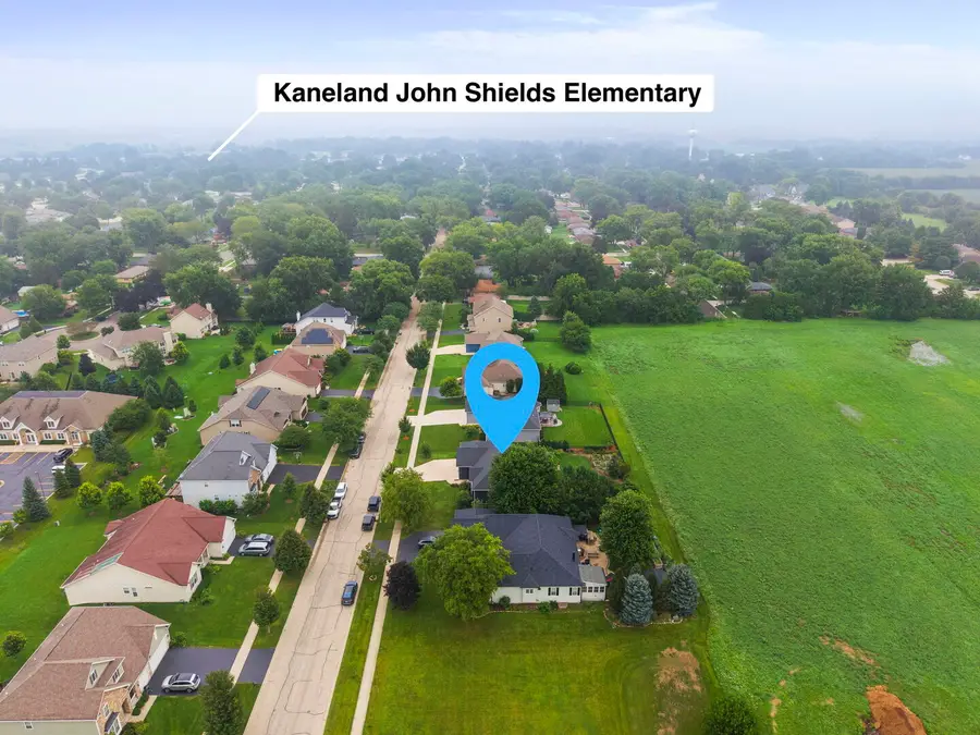 454 Snow Street, Sugar Grove, IL 60554 - #3