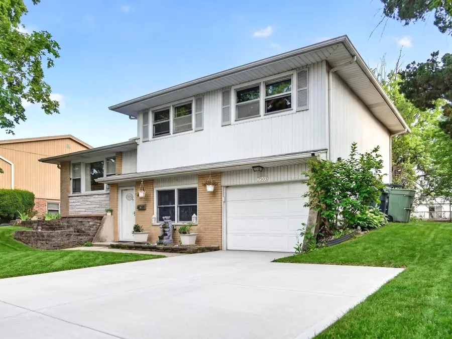 7503 161st Place, Tinley Park, IL 60477 - #2