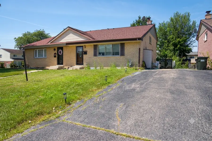 9406 N Oak Avenue, Des Plaines, IL 60016 - #2