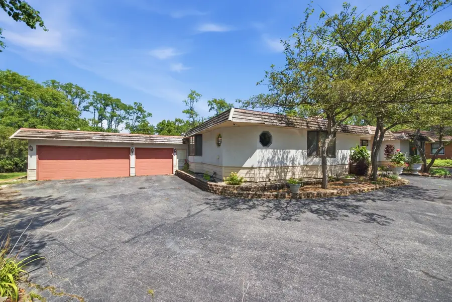 90 Graymoor Lane, Olympia Fields, IL 60461 - #3