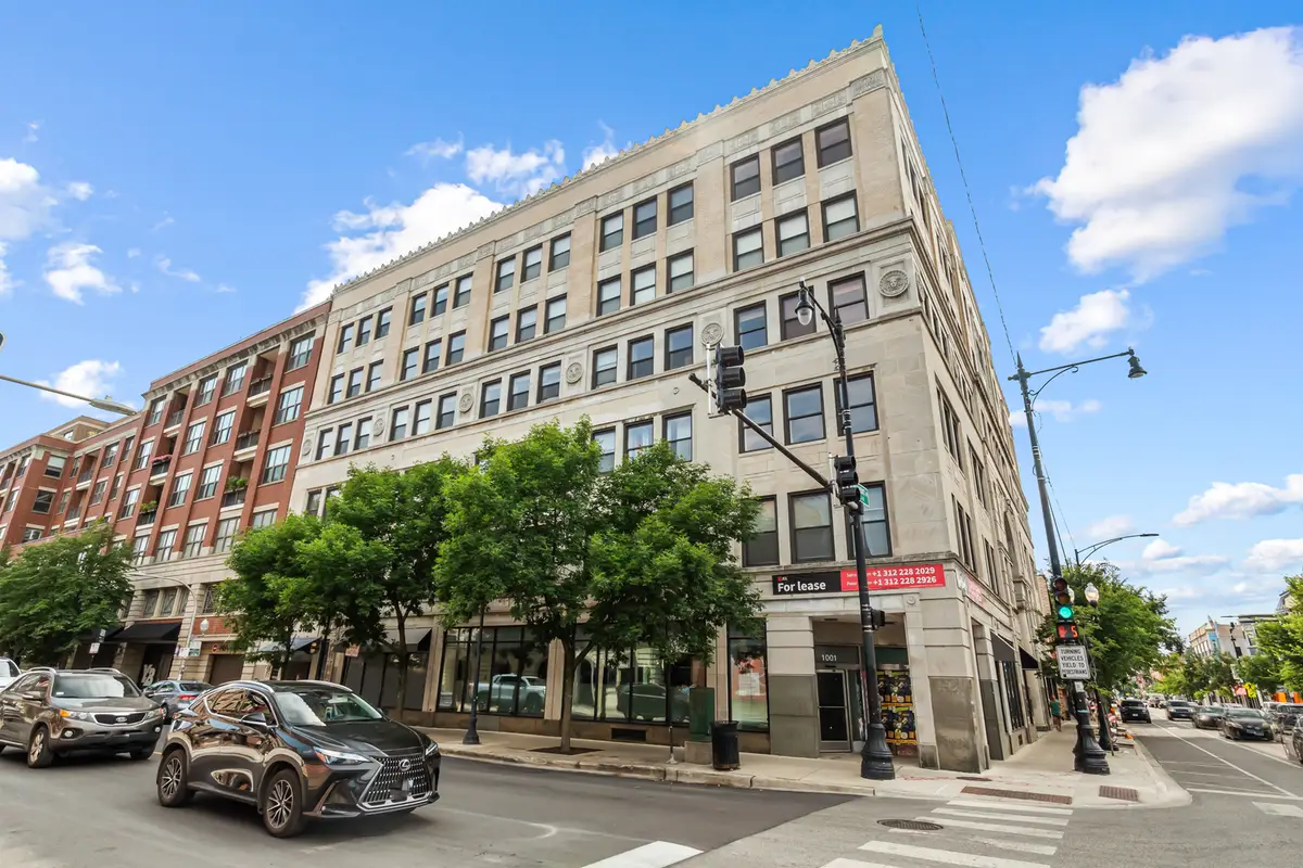 3150 N Sheffield Avenue #604, Chicago, IL 60657 - #1