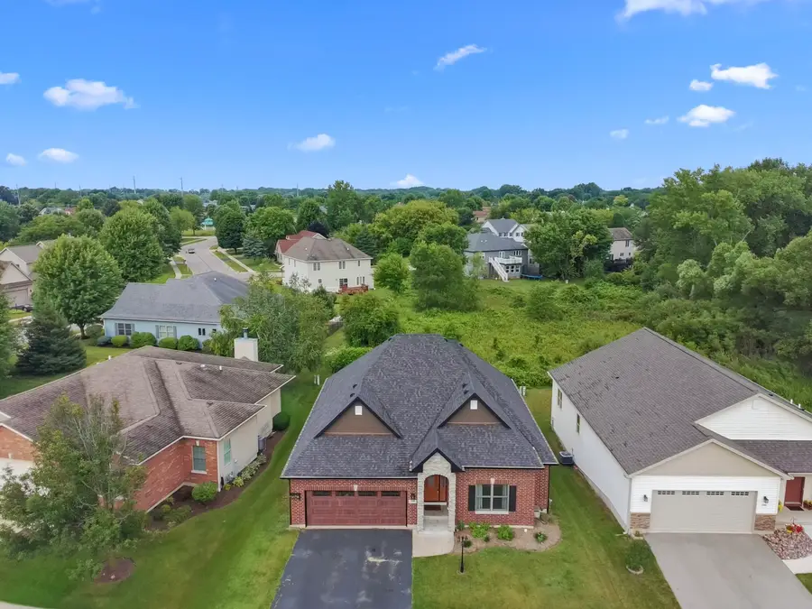 1400 Savanna Lane, Woodstock, IL 60098 - #2