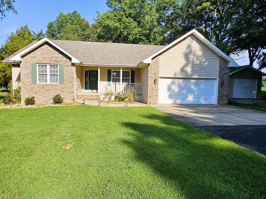 14687 N Lost Lake Lane, Mount Vernon, IL 62864 - #2
