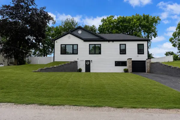 23049 W Andrew Avenue, Channahon, IL 60410