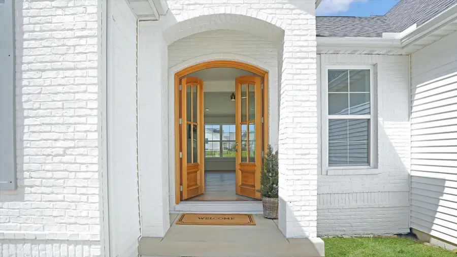 1203 Willowgrove Lane, Mahomet, IL 61853 - #3