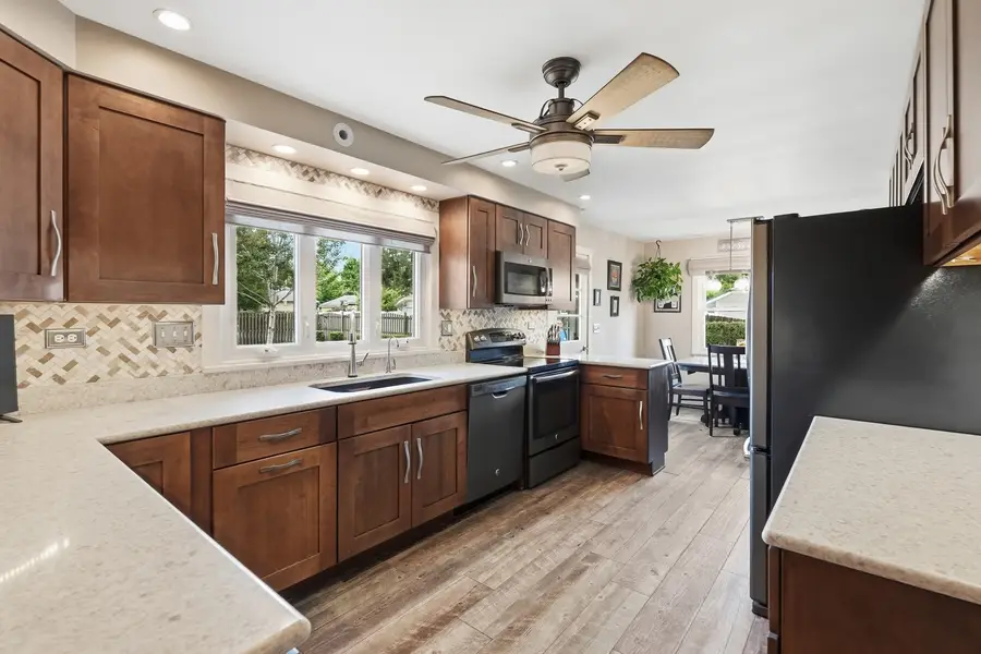 513 N West Street, Peotone, IL 60468 - #2