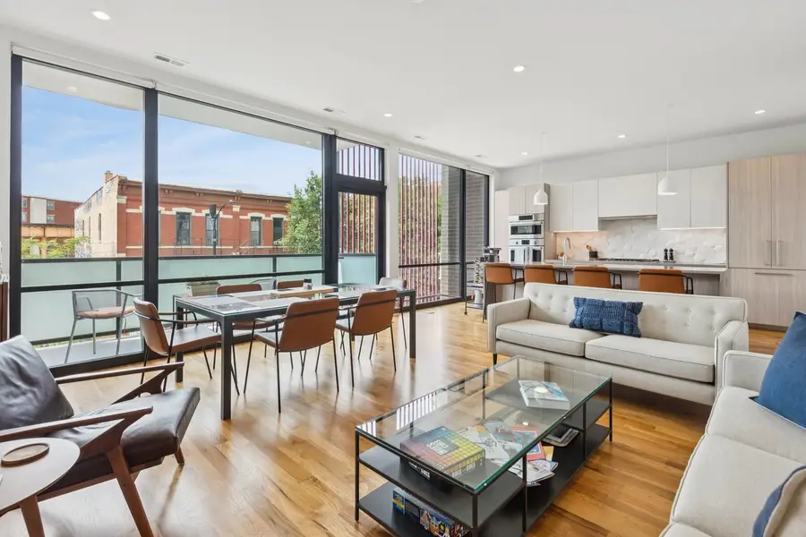 1827 N Milwaukee Avenue #301, Chicago, IL 60647 - #2