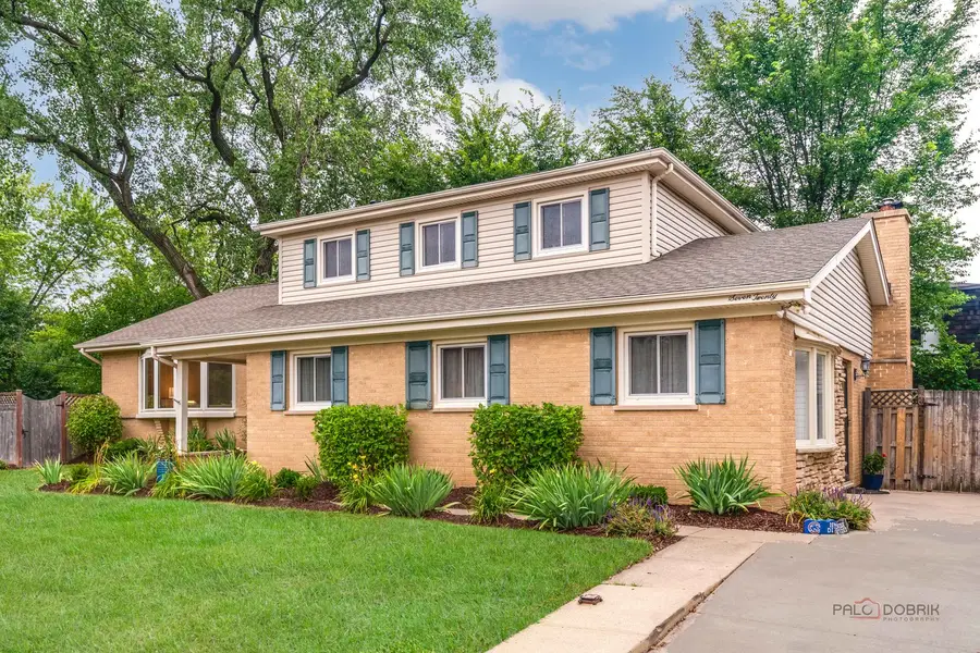 720 S Butterfield Road, Libertyville, IL 60048 - #3