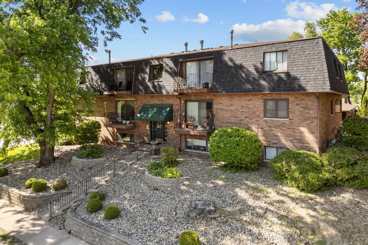 2501 26th Ct Avenue #1J, Rock Island, IL 61201 - #1