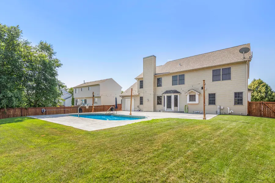 907 Autumn Ridge Road, Sandwich, IL 60548 - #3