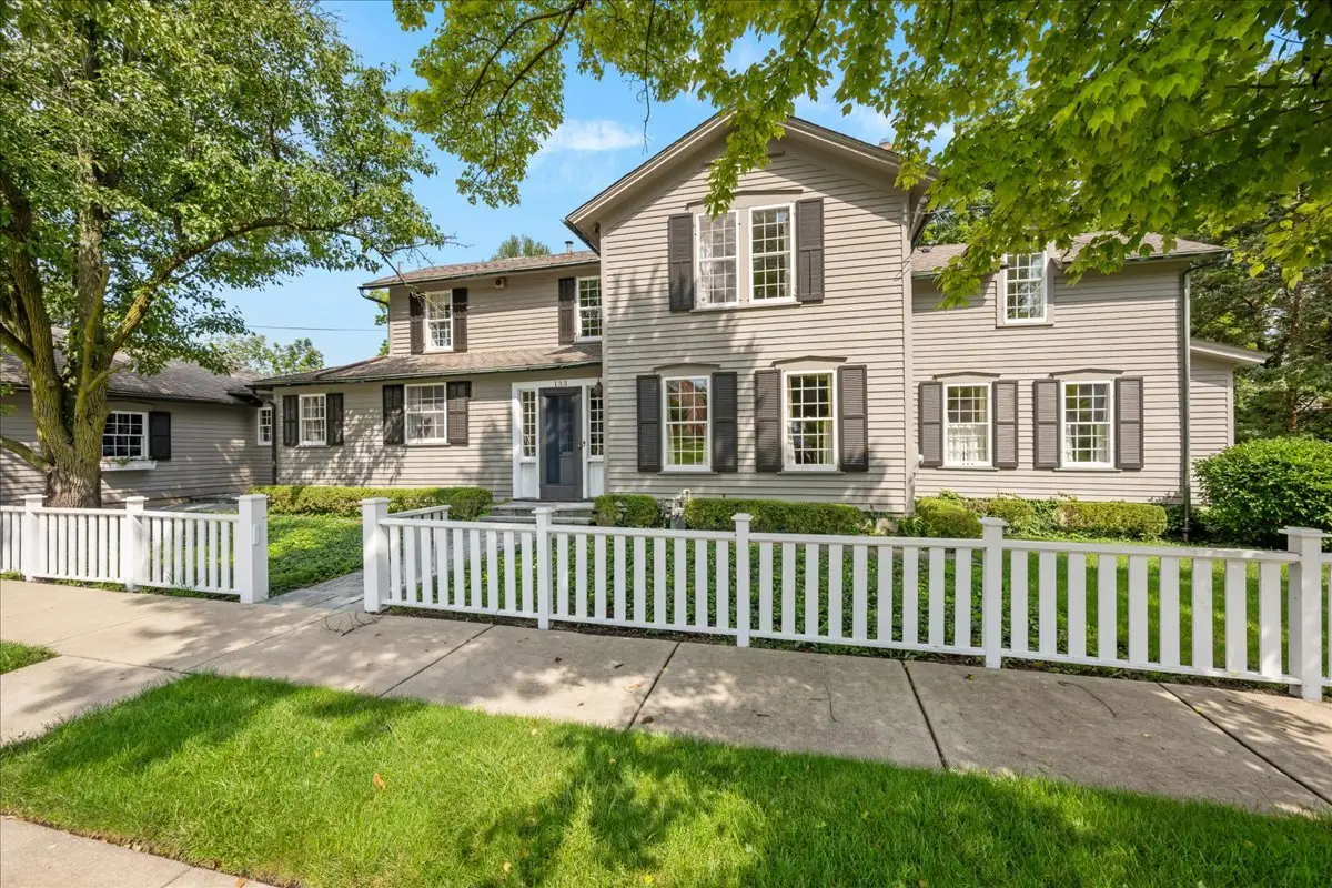 133 S River Lane, Geneva, IL 60134 - #1