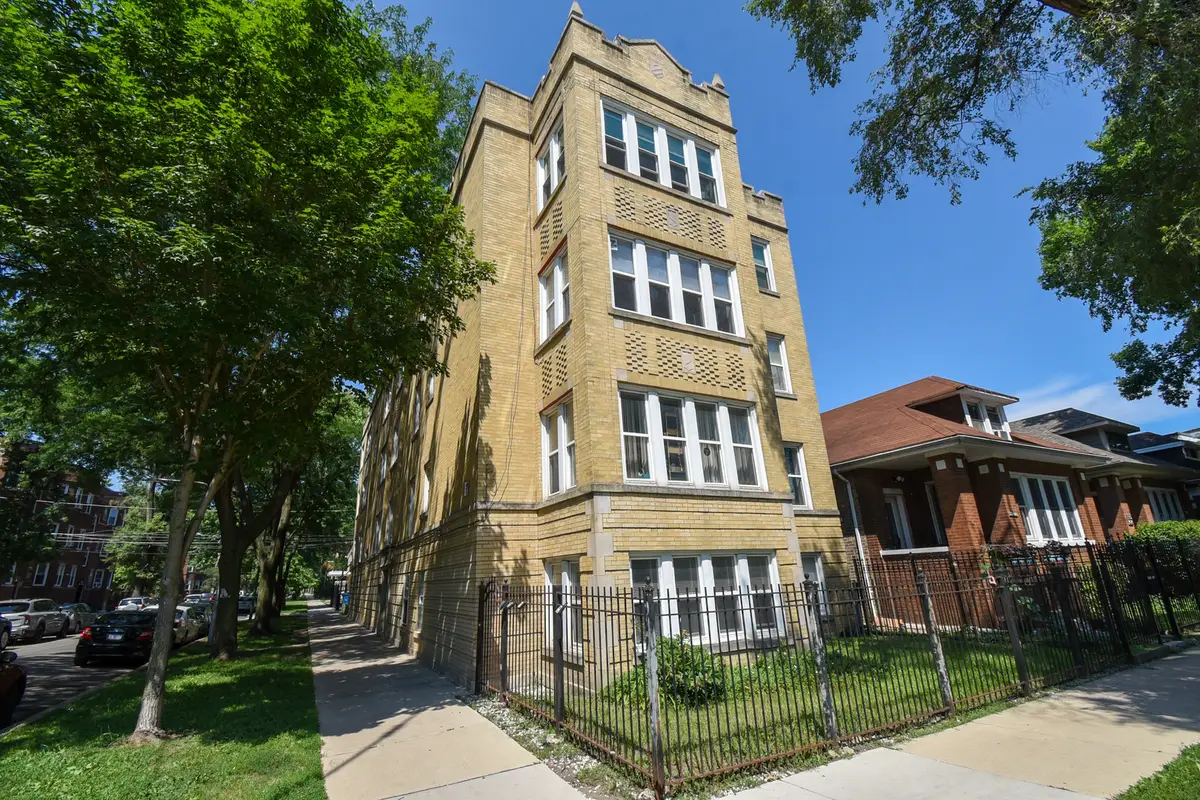 3104 W Argyle Street #1, Chicago, IL 60625 - #1