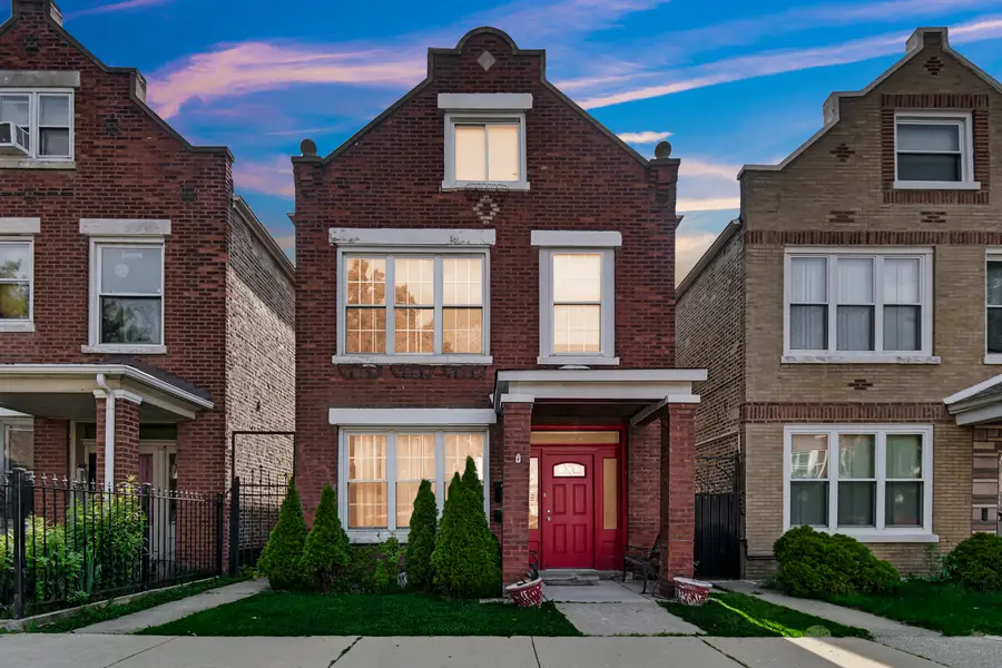 4434 S Richmond Street, Chicago, IL 60632 - #3