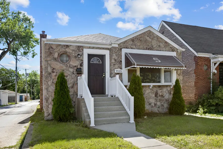 9515 S Woodlawn Avenue, Chicago, IL 60628 - #3