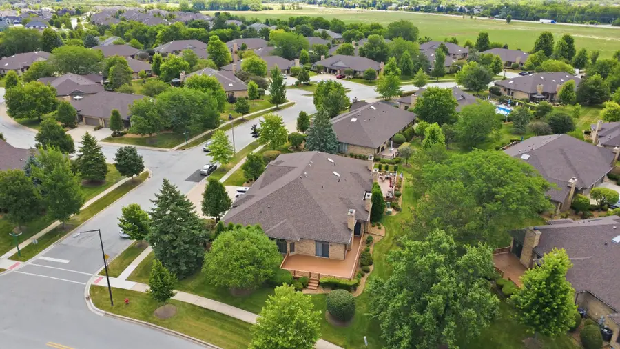20700 Hunt Club Drive, Frankfort, IL 60423 - #3