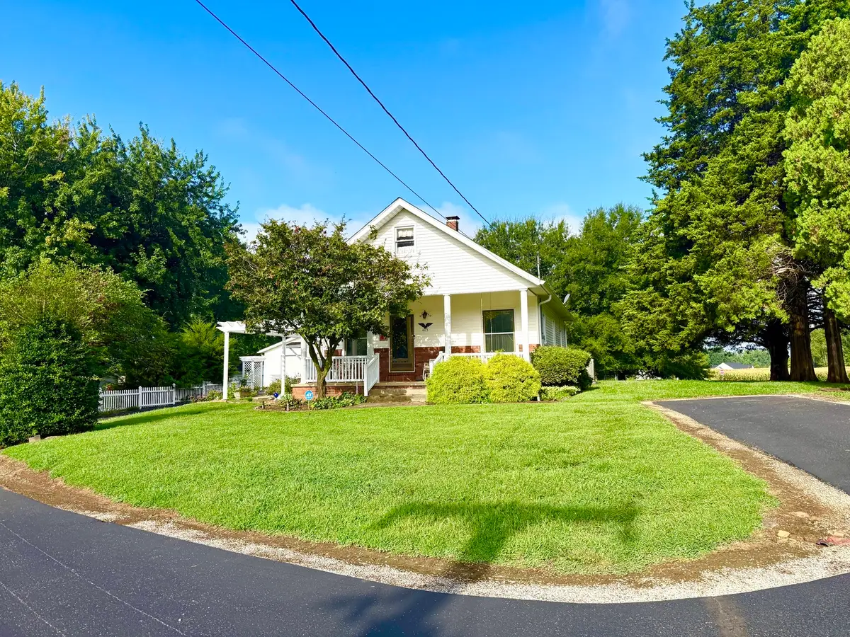 405 N Maple Street, Energy, IL 62933 - #1