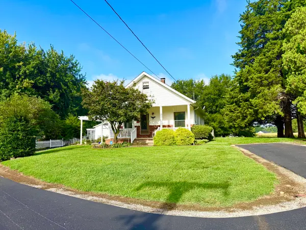 405 N Maple Street, Energy, IL 62933