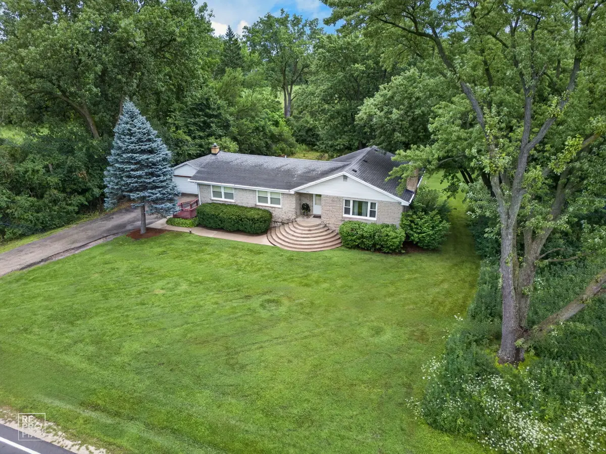 4n751 aka 251 Medinah Road, Bloomingdale, IL 60108 - #1