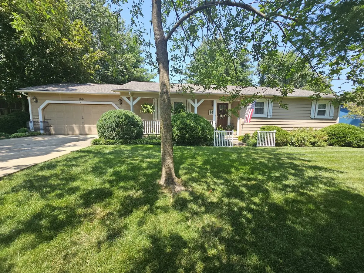 100 Cherry Drive, Mount Vernon, IL 62864 - #1