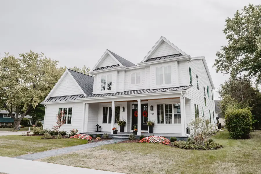 824 W Dorchester Street, Palatine, IL 60067 - #2