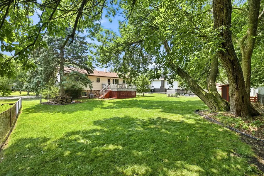 18W108 71st Street, Darien, IL 60561 - #2