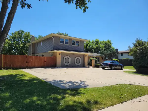 425 S Arlington Heights Road, Elk Grove Village, IL 60007