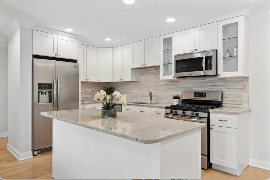 1220 Park Avenue W #132, Highland Park, IL 60035 - #3