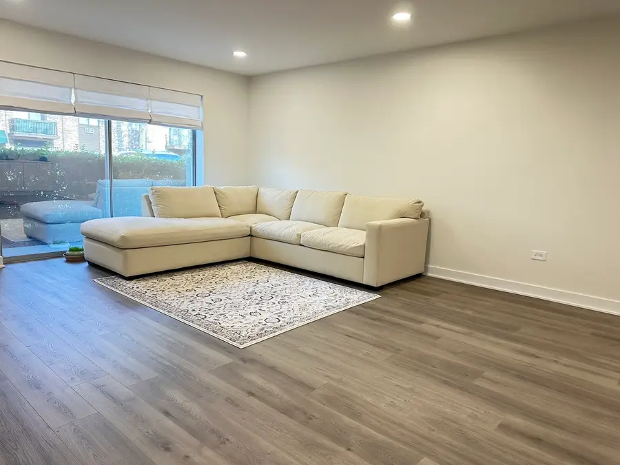 8905 Knight Avenue #108, Des Plaines, IL 60016 - #3