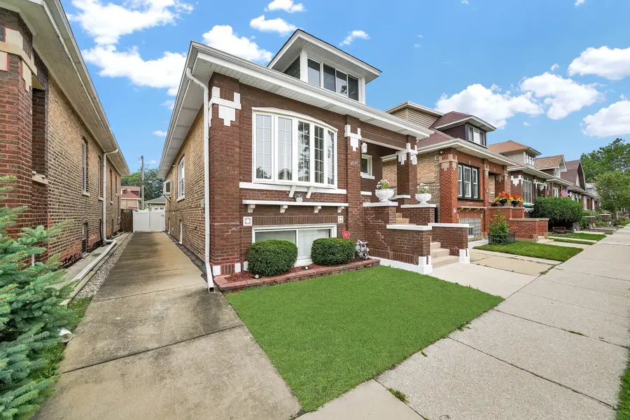 2326 Gunderson Avenue, Berwyn, IL 60402 - #2