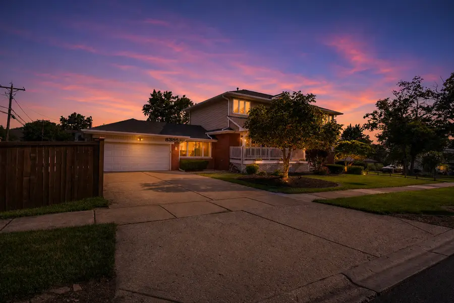 8336 W 94th Street, Hickory Hills, IL 60457 - #3