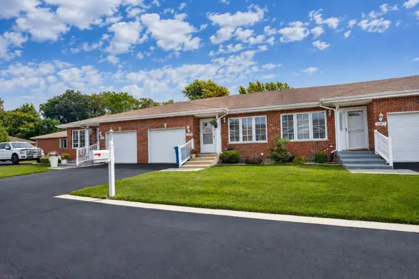 11455 Crossings Court, Alsip, IL 60803