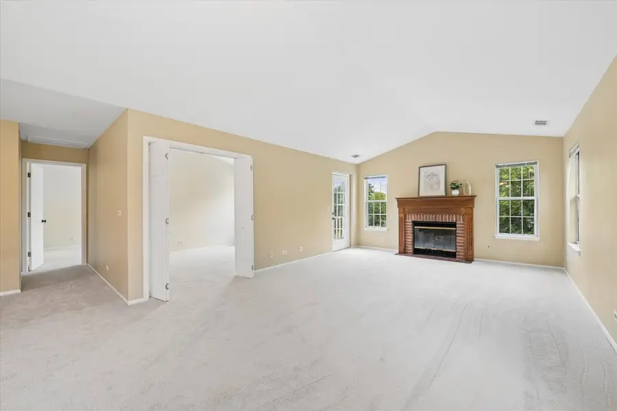 172 White Branch Court #172, Buffalo Grove, IL 60089 - #3