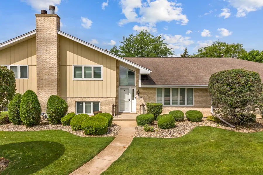 18116 John Charles Drive, Orland Park, IL 60467 - #2