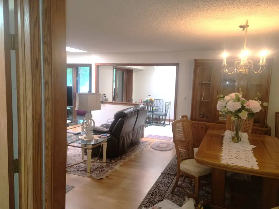100 Red Top Drive #303, Libertyville, IL 60048 - #2