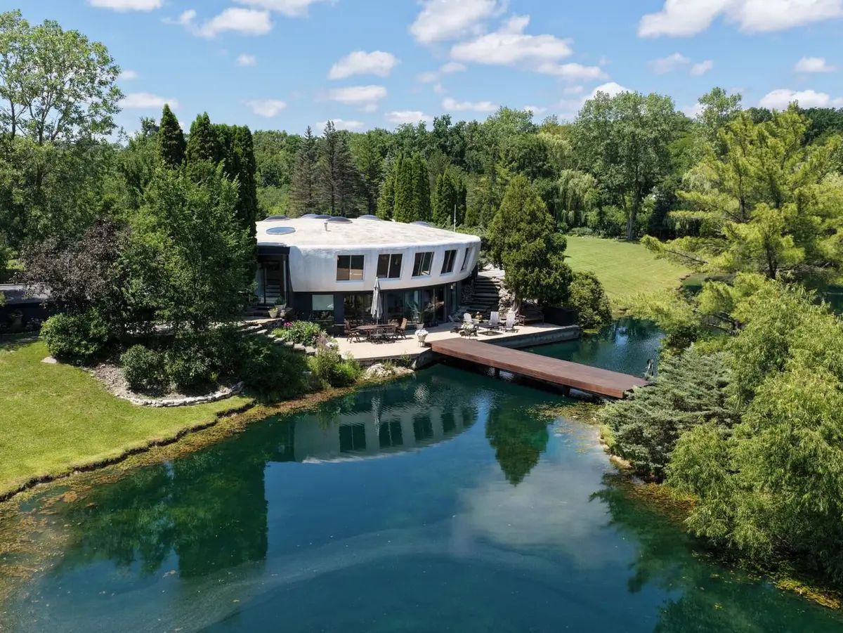 25421 N Saint Marys Road, Libertyville, IL 60048 - #1