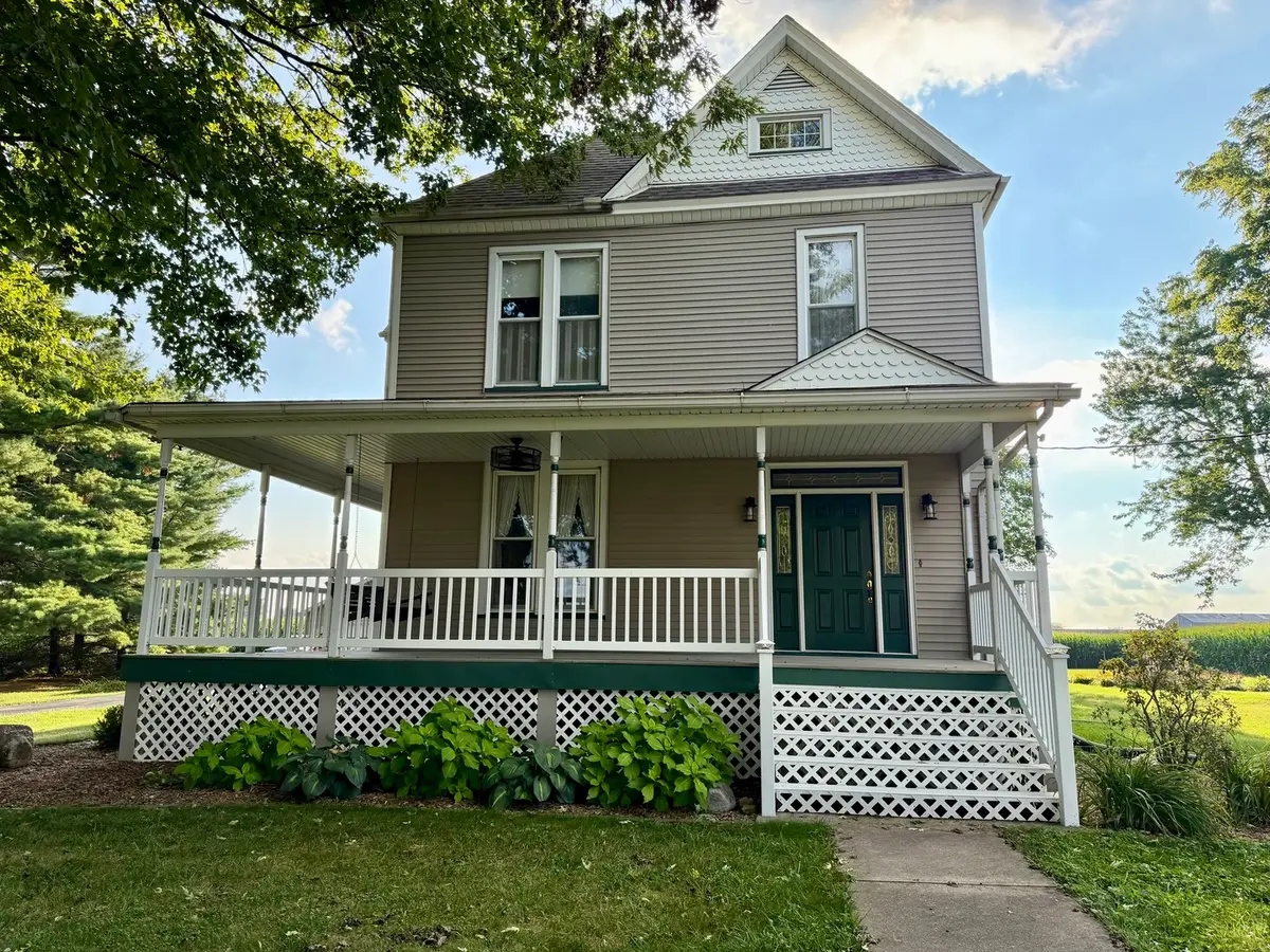 403 S Johnston Street, Kenney, IL 61749 - #1