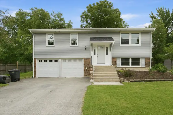 7931 W Laurel Drive, Frankfort, IL 60423