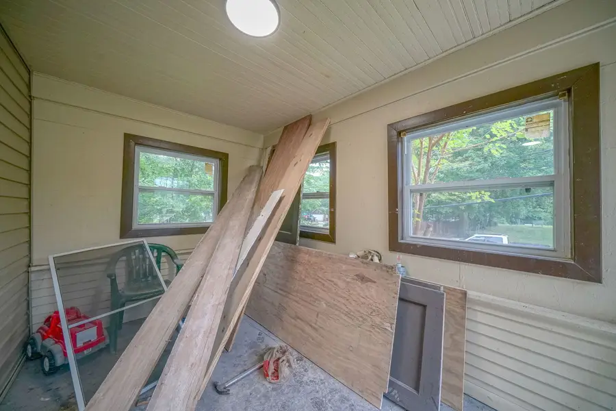 136 Lexington Avenue, Rockford, IL 61102 - #3