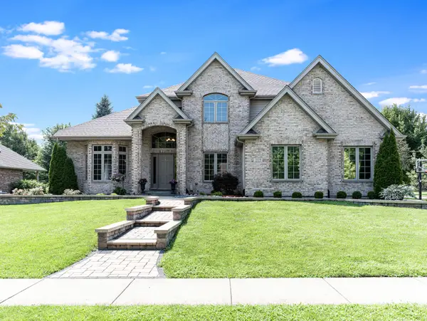 215 Sonoma Road, New Lenox, IL 60451