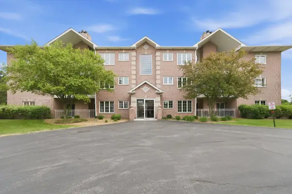 11535 Settlers Pond Way #1B, Orland Park, IL 60467