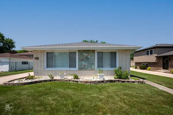 9132 Meade Avenue, Oak Lawn, IL 60453