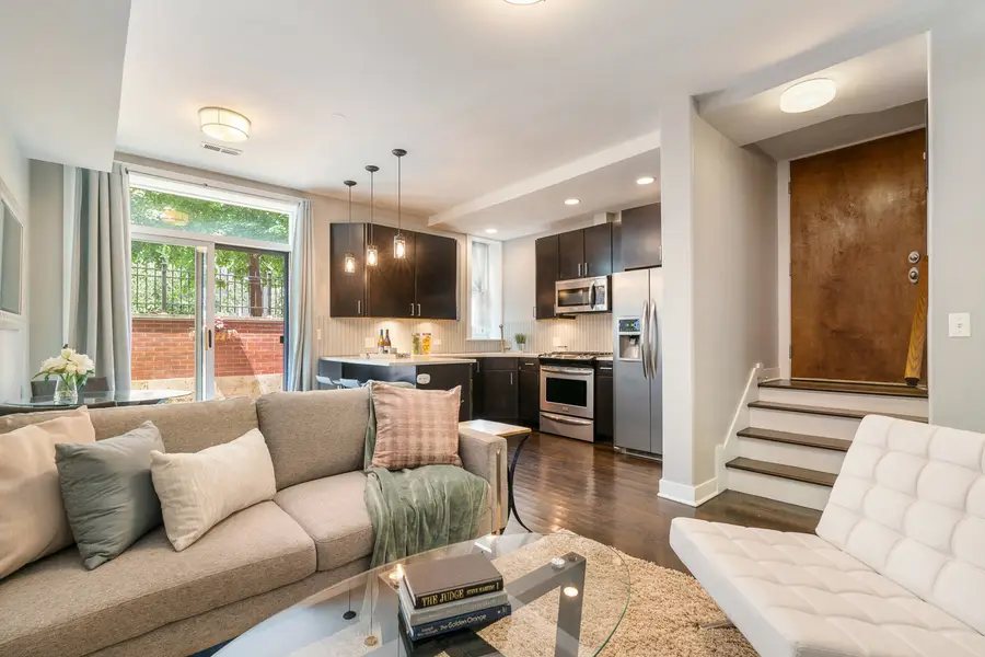 1525 N Claremont Avenue #1A, Chicago, IL 60622 - #2