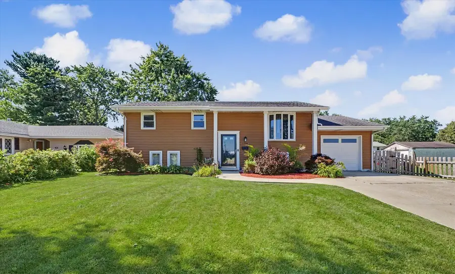 1524 Gates Drive, Rantoul, IL 61866 - #2