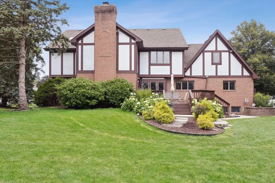 6001 Sedgley Court, Burr Ridge, IL 60527 - #2