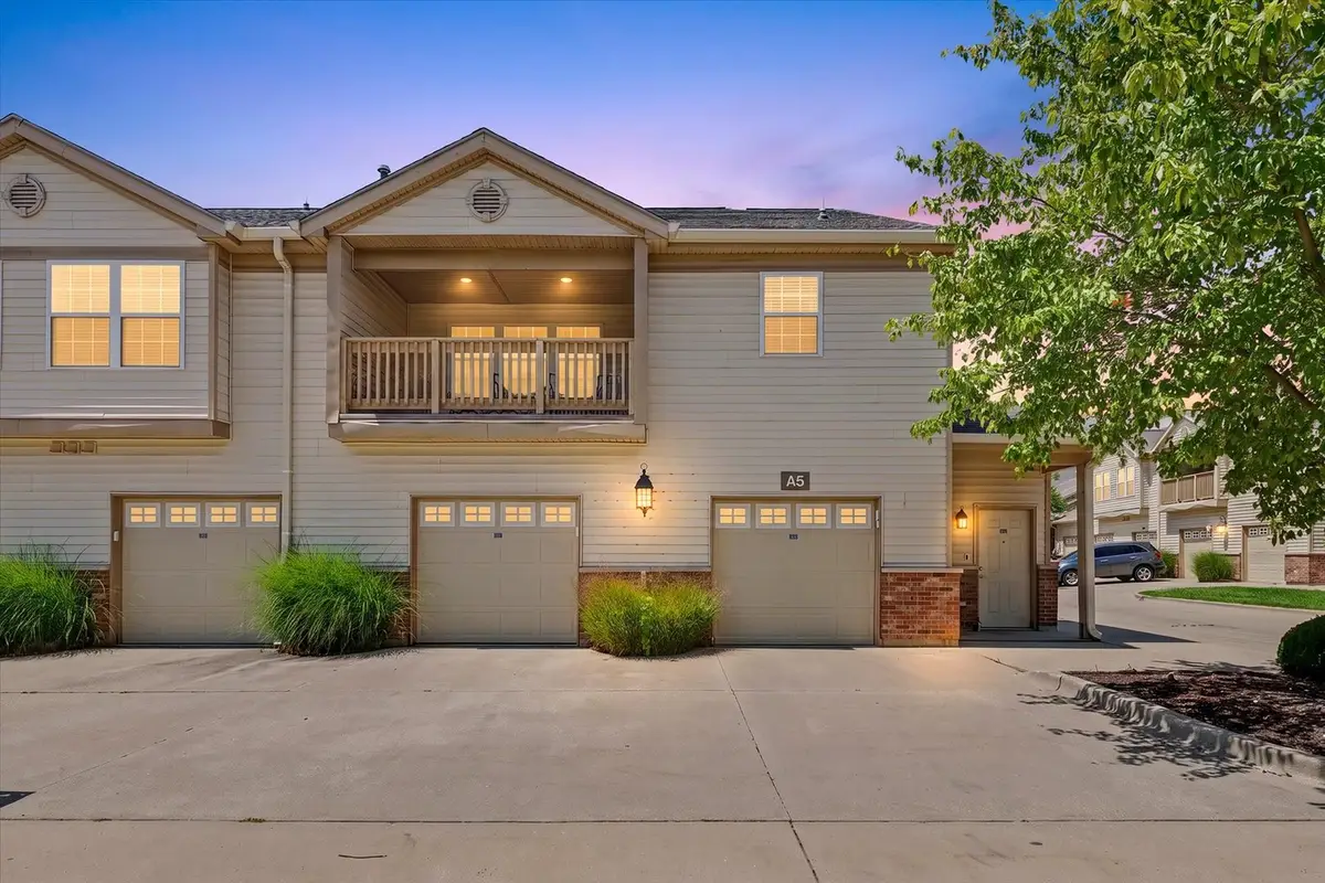 3774 Thornhill Circle #A5, Champaign, IL 61822 - #1