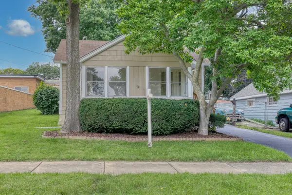 947 Mason Avenue, Aurora, IL 60506