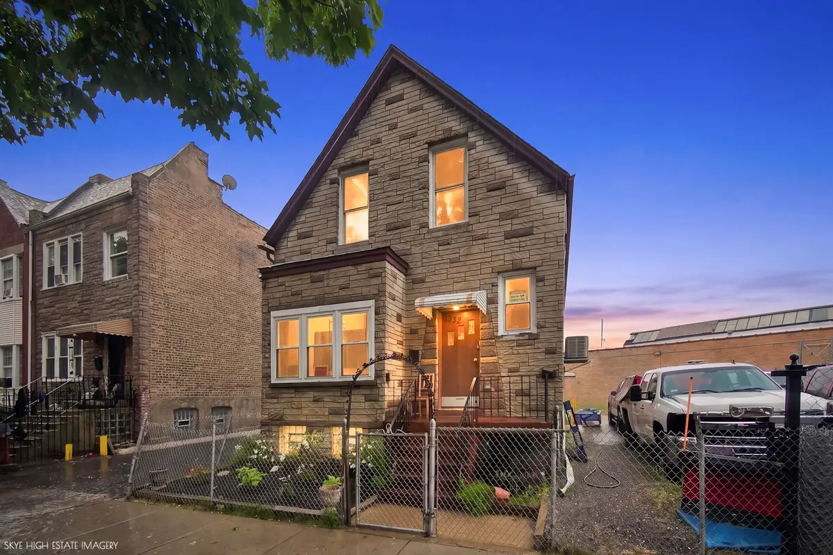 1332 N Harding Avenue, Chicago, IL 60651 - #1